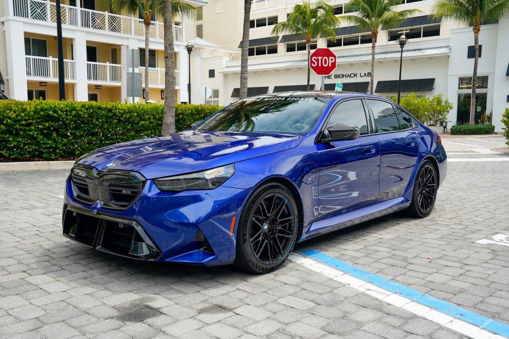 2025 BMW M5  - 23053855 - 8