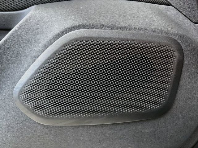 2025 BMW M5  - 23083581 - 25