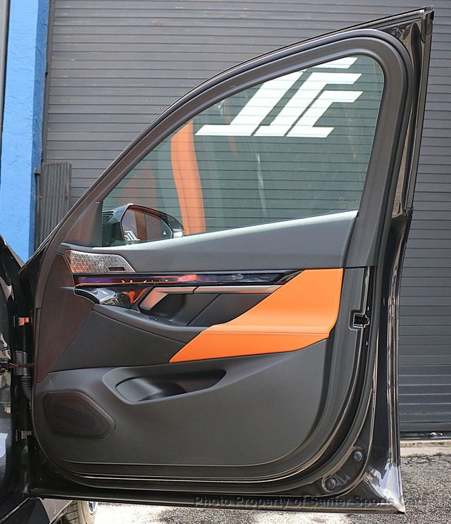 2025 BMW M5  - 23067511 - 17