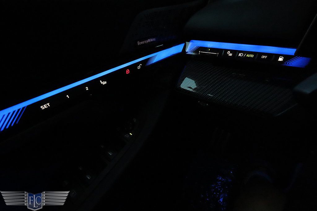 2025 BMW M5  - 22992016 - 31