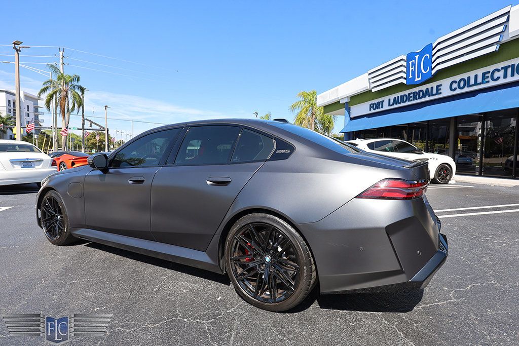2025 BMW M5  - 22992016 - 5