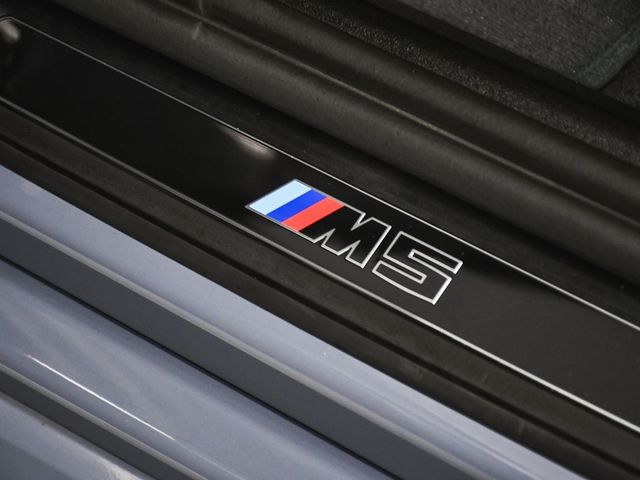 2025 BMW M5 Base - 22925612 - 12
