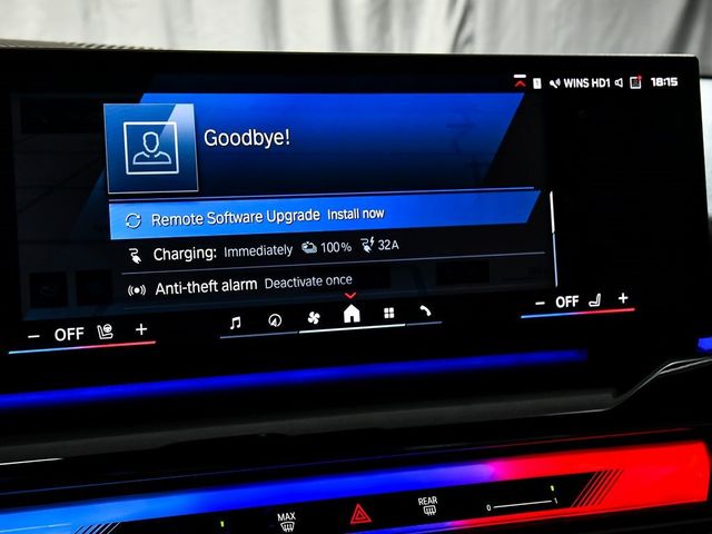 2025 BMW M5 Base - 22925612 - 29