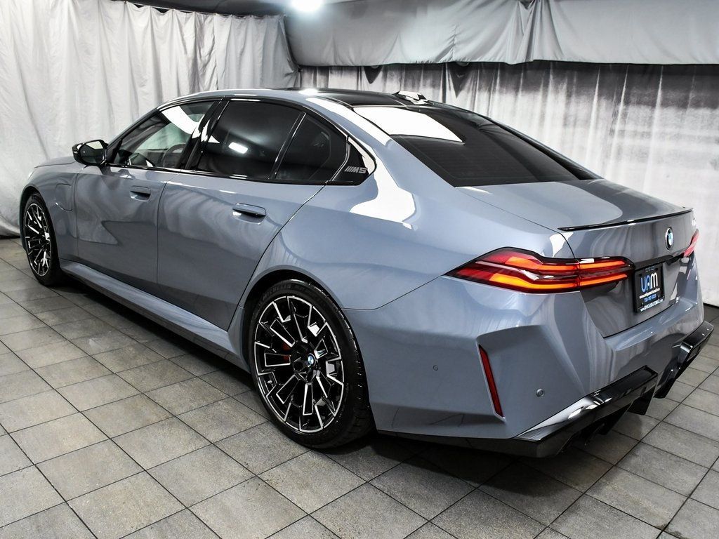 2025 Bmw M5 5 Sedan photo 4