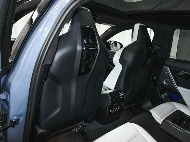 2025 BMW M5 Base - 22925612 - 71