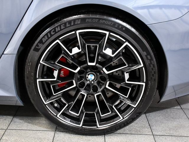 2025 BMW M5 Base - 22925612 - 7