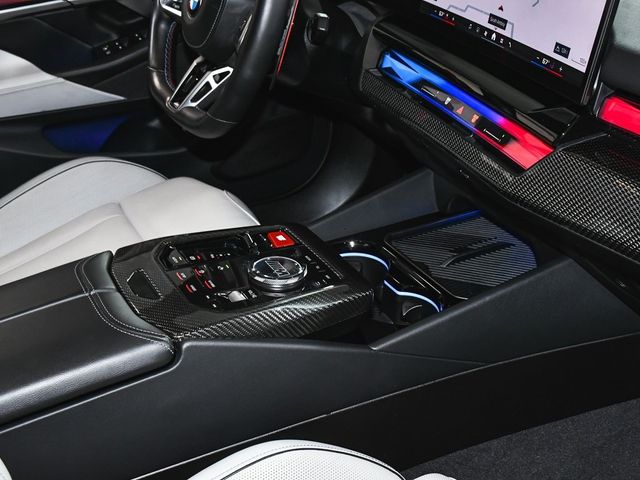 2025 BMW M5 Base - 22925612 - 84