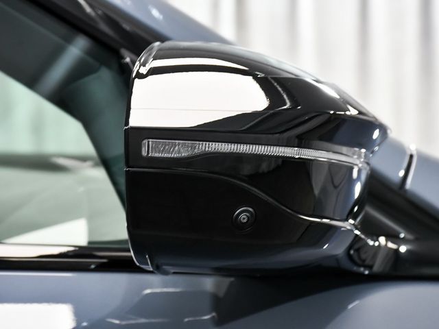 2025 BMW M5 Base - 22925612 - 94