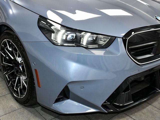 2025 BMW M5 Base - 22925612 - 95