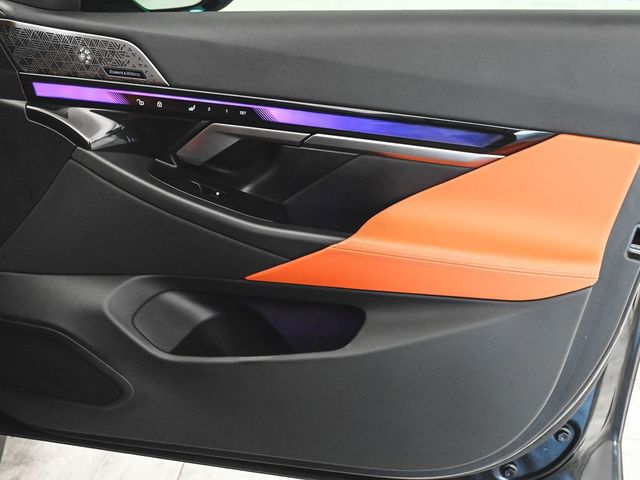 2025 BMW M5 Base - 23039020 - 10