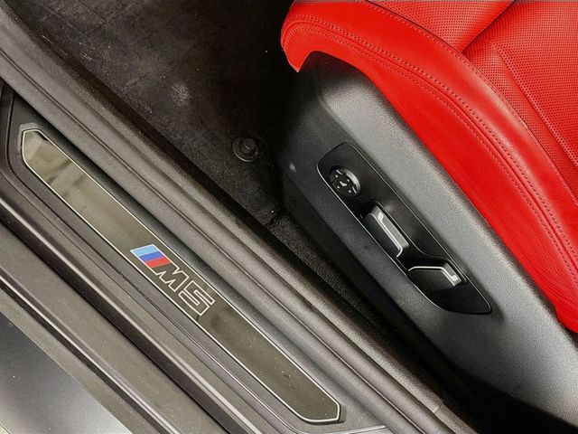 2025 BMW M5 Base - 23074528 - 25