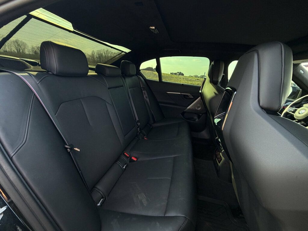 2025 BMW M5 M5 W/DRIVING ASSISTANCE PRO EXECUTIVE PKG M DRIVE PRO LOADED!! - 23004308 - 17