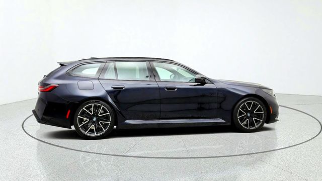 2025 BMW M5 Touring w/ M Driver's Package & Executive Pkg - 23083992 - 3