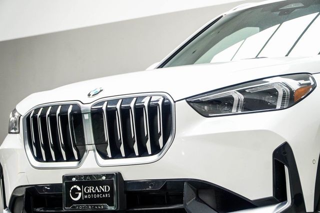 2025 BMW X1 xDrive28i Sports Activity Vehicle - 22977860 - 1