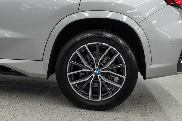 2025 BMW X1 xDrive28i Sports Activity Vehicle - 22925211 - 32