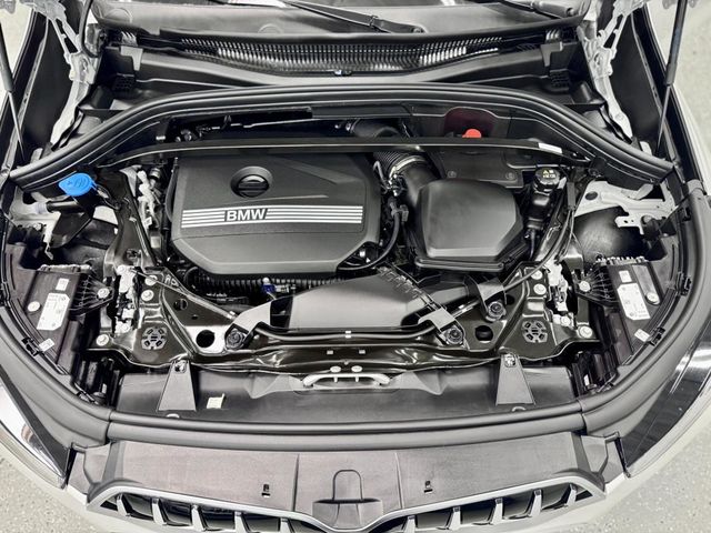 2025 BMW X1 xDrive28i Sports Activity Vehicle - 22925967 - 31