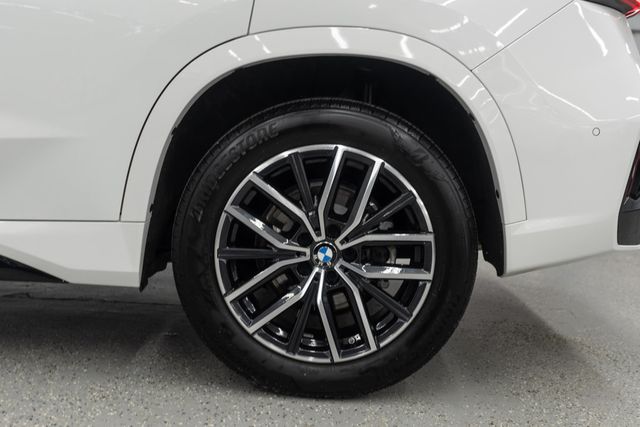 2025 BMW X1 xDrive28i Sports Activity Vehicle - 22973133 - 31