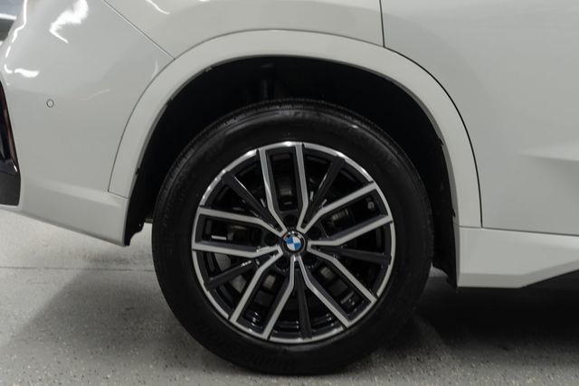 2025 BMW X1 xDrive28i Sports Activity Vehicle - 22973133 - 32