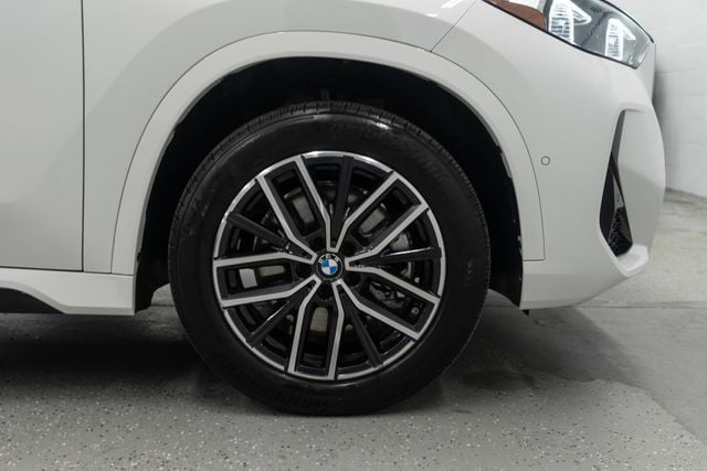 2025 BMW X1 xDrive28i Sports Activity Vehicle - 22973133 - 33