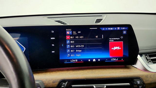 2025 BMW X1 xDrive28i w/ Convenience Pkg & harman/kardon Premium Audio - 23032104 - 17