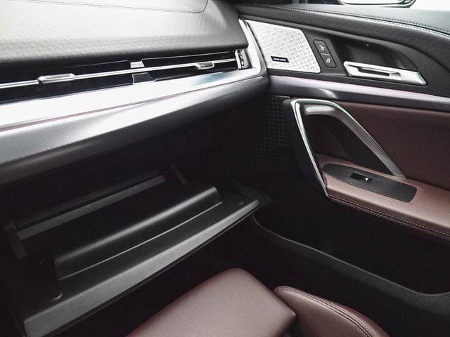 2025 BMW X2 M35i - 22971472 - 16