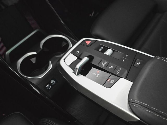 2025 BMW X2 M35i - 23029621 - 25