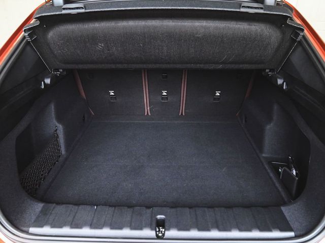 2025 BMW X2 xDrive28i - 22992604 - 37