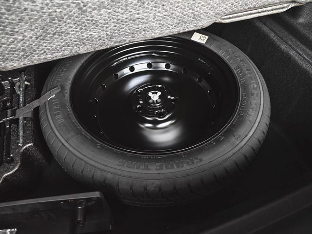 2025 BMW X2 xDrive28i - 22992604 - 38