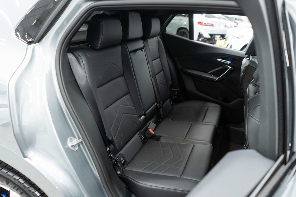 2025 Bmw X2 xDrive28i photo 13