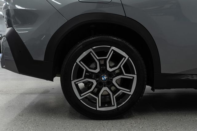 2025 BMW X2 xDrive28i Sports Activity - 22955053 - 32