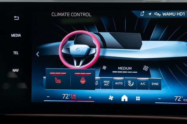 2025 BMW X2 xDrive28i Sports Activity - 22969691 - 23