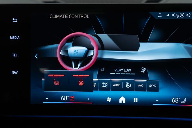 2025 BMW X2 xDrive28i Sports Activity - 23012872 - 24