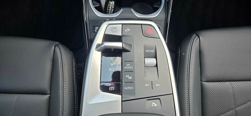 2025 BMW X2 xDrive28i Sports Activity - 22881672 - 31