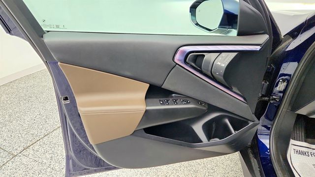 2025 BMW X3 30 xDrive SAV w/ Premium & Driving Assistance Professional Pkgs - 23009496 - 10