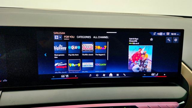 2025 BMW X3 30 xDrive SAV w/ Premium & Driving Assistance Professional Pkgs - 23009496 - 17