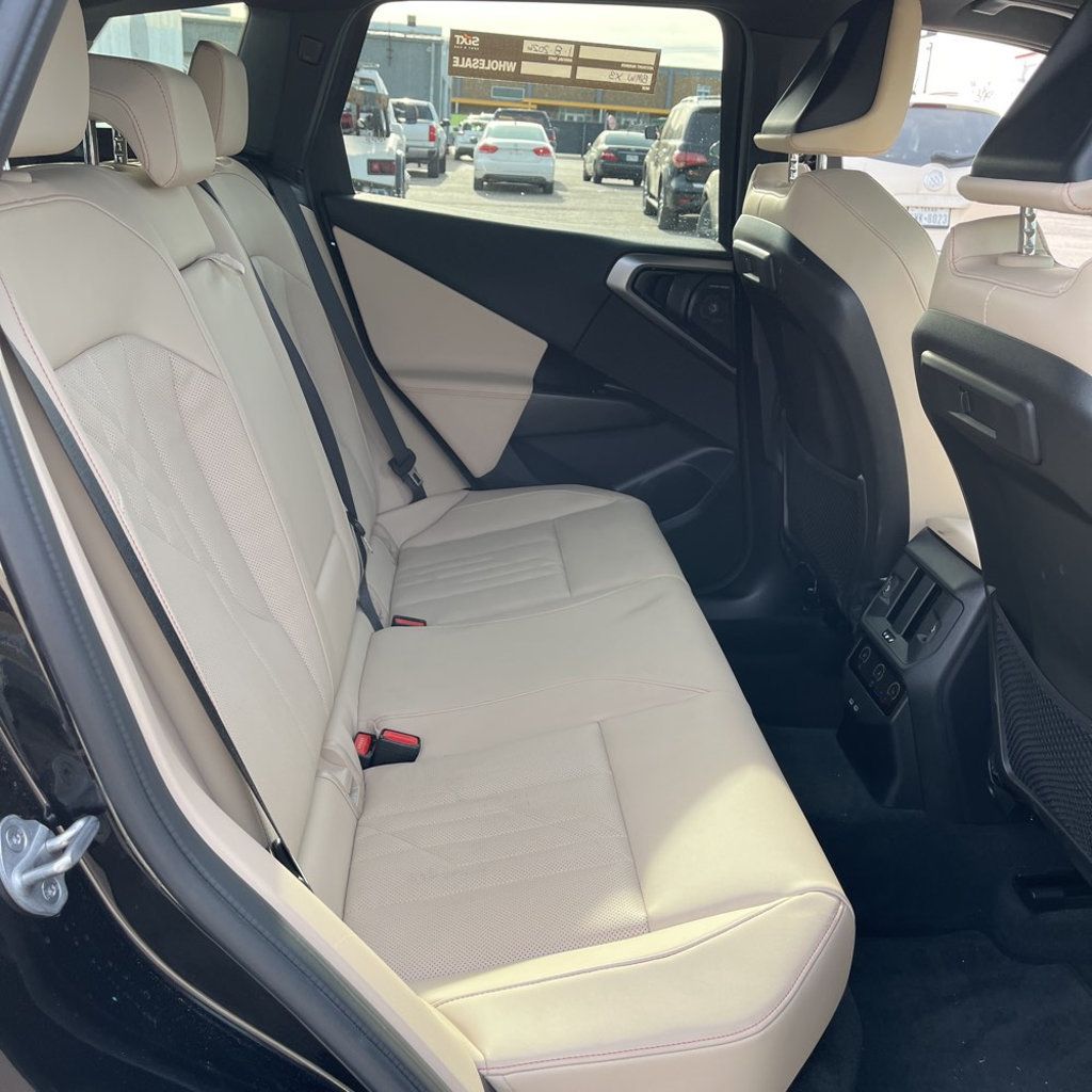 2025 BMW X3 M-Sport Pro Pkg/Heated&Cooled Seats/Heads Up Display/Pano Roof - 22971377 - 9