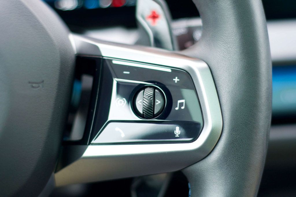 2025 BMW X3 M-Sport Pro Pkg/Heated&Cooled Seats/Heads Up Display/Pano Roof - 22971377 - 19