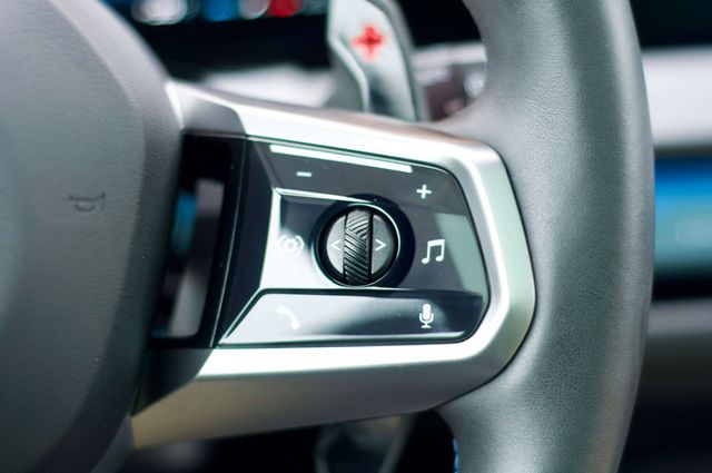 2025 BMW X3 M-Sport Pro Pkg/Heated&Cooled Seats/Heads Up Display/Pano Roof - 22971377 - 19