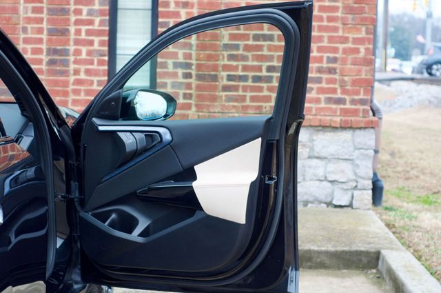 2025 BMW X3 M-Sport Pro Pkg/Heated&Cooled Seats/Heads Up Display/Pano Roof - 22971377 - 28