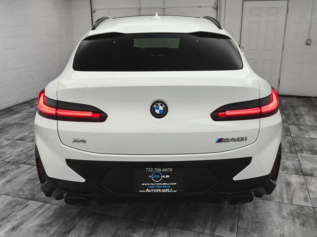 2025 BMW X4 M40i's photo