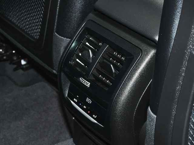 2025 BMW X4 xDrive30i - 22971563 - 57