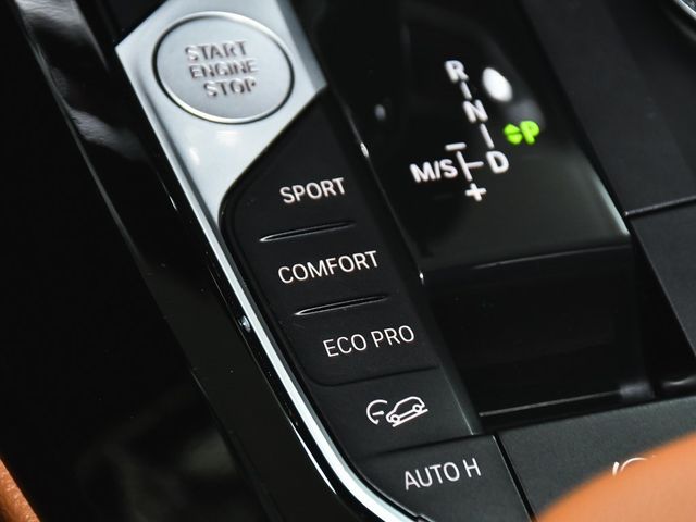 2025 BMW X4 xDrive30i - 22972868 - 35