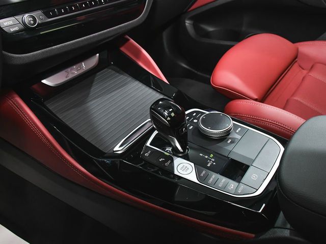 2025 BMW X4 xDrive30i - 23005738 - 39