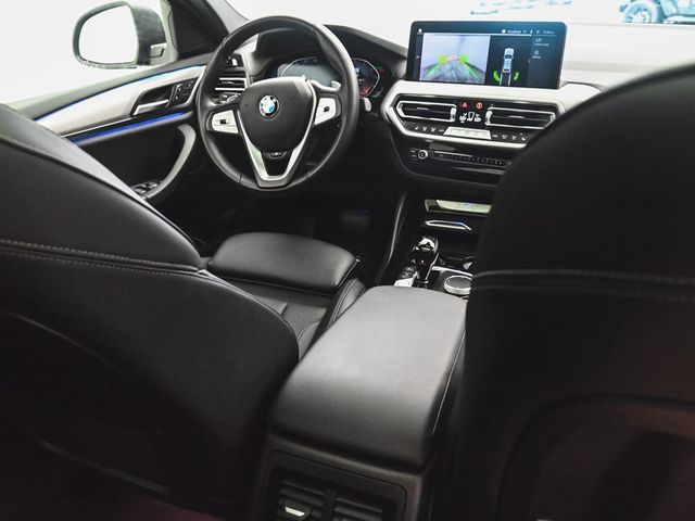 2025 BMW X4 xDrive30i - 22918092 - 30