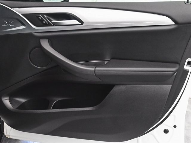 2025 BMW X4 xDrive30i - 22934763 - 9