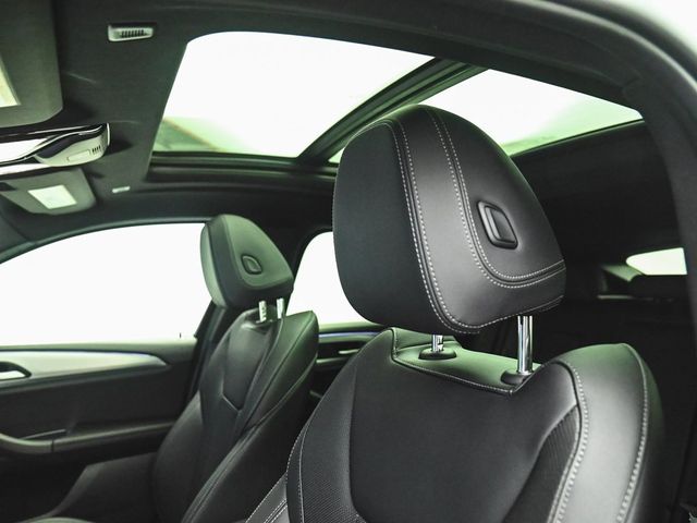 2025 BMW X4 xDrive30i - 22934763 - 33