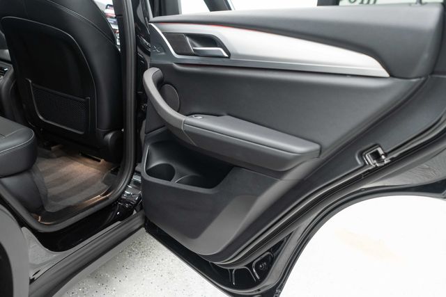 2025 BMW X4 xDrive30i Sports Activity - 22933383 - 32