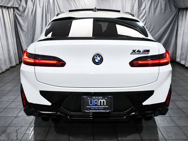 2025 BMW X4 M -'s photo