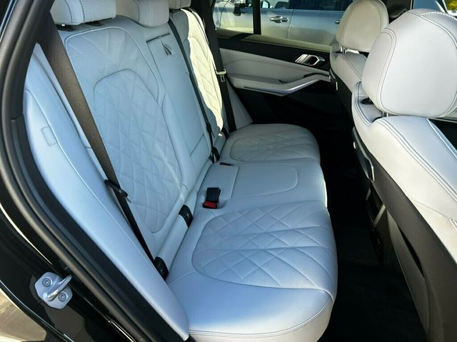 2025 BMW X5 LocalTrade/M-SportProfessionalPkg/PremiumPkg/HeatedSeats/NAV - 22944691 - 18