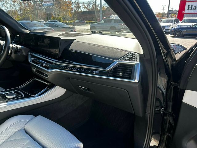 2025 BMW X5 LocalTrade/M-SportProfessionalPkg/PremiumPkg/HeatedSeats/NAV - 22944691 - 22